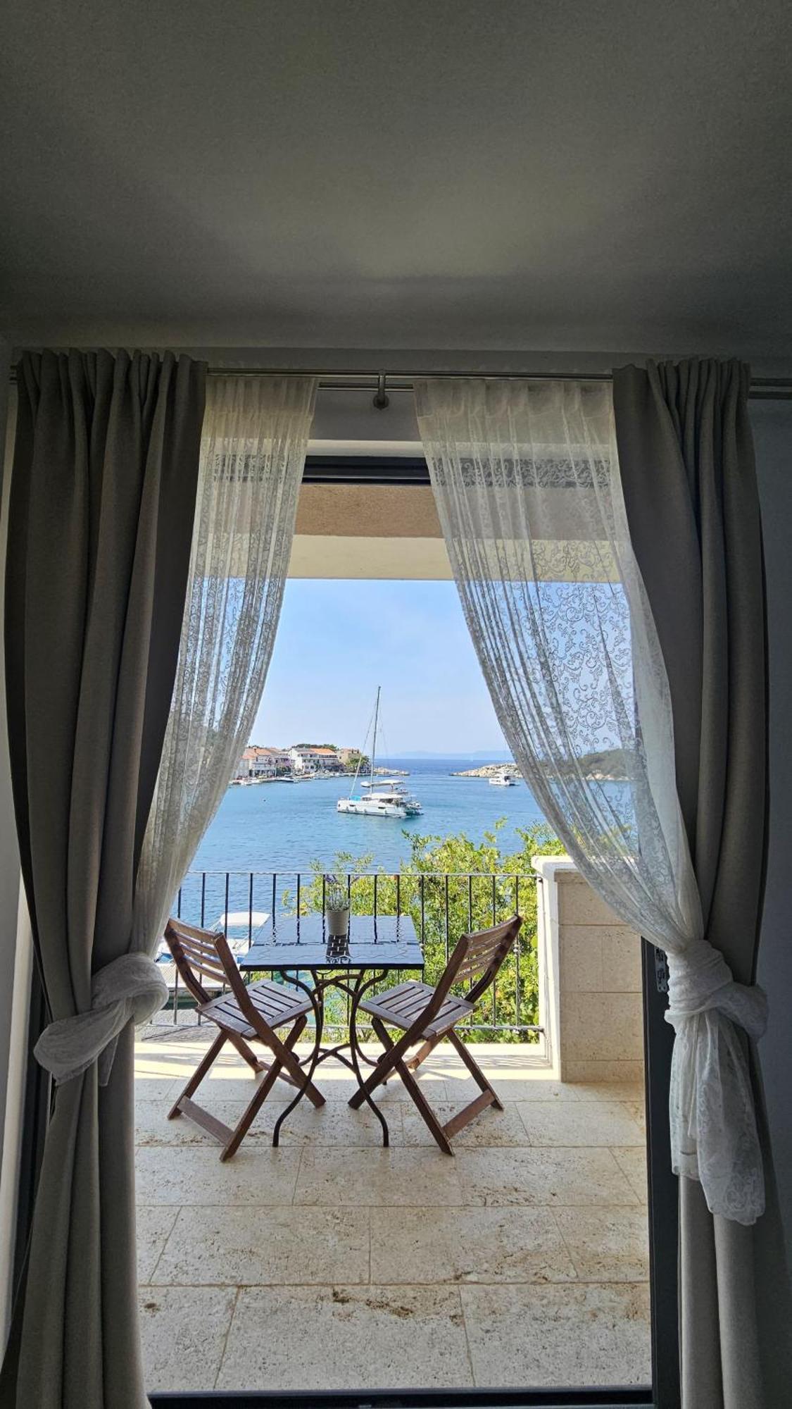 Guesthouse Augusta Insula Lastovo Exterior foto